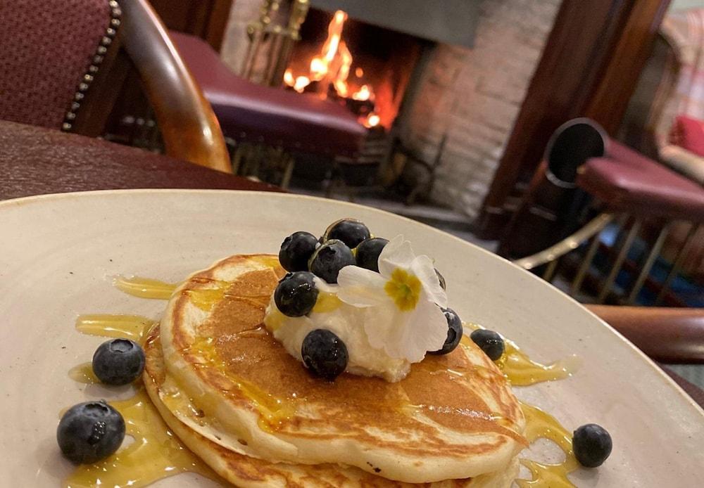 Londonderry Arms Hotel Carnlough Ngoại thất bức ảnh