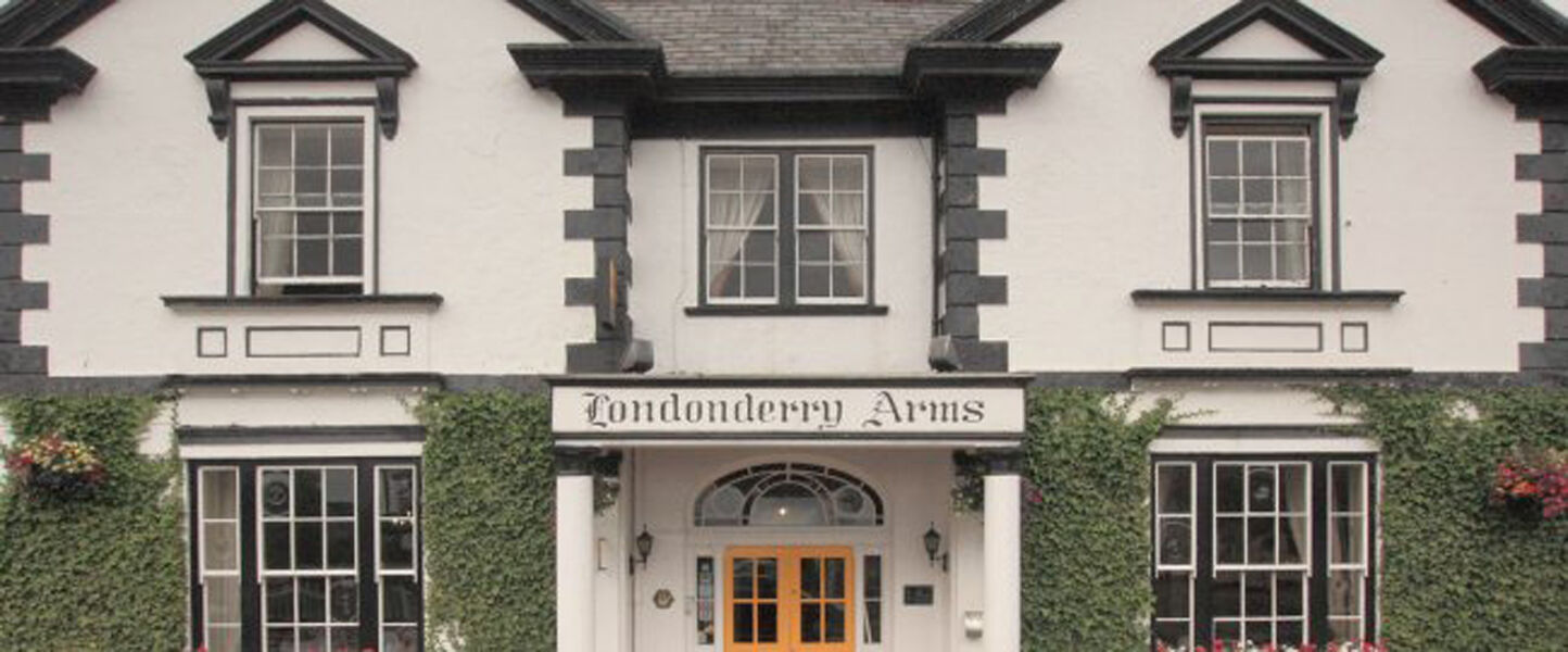 Londonderry Arms Hotel Carnlough Ngoại thất bức ảnh